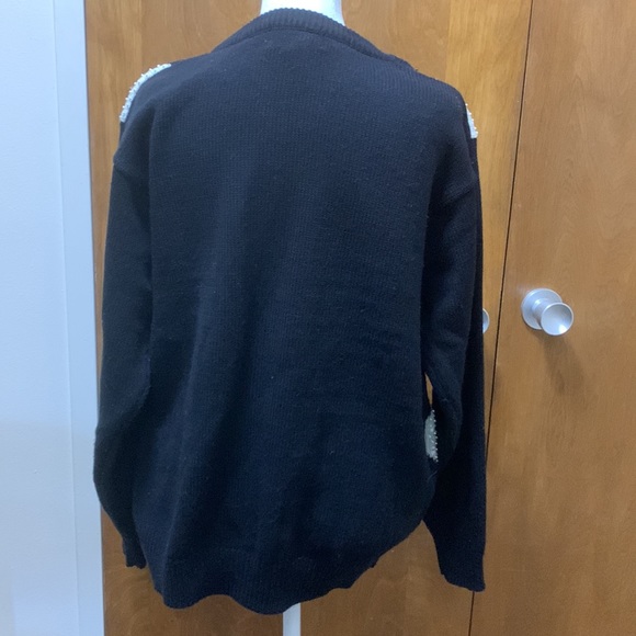 VINTAGE ALFRED DUNNER BLACK GRAY AND WHITE SEQUIN SWEATER - Picture 2 of 5